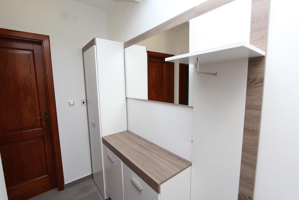 Apartment Ilinović Rovigno Esterno foto