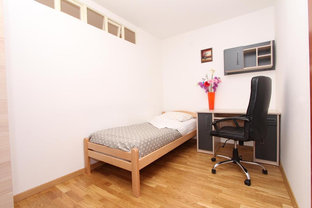 Apartment Ilinović Rovigno Esterno foto